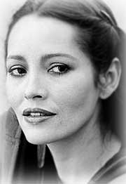 Barbara Carrera