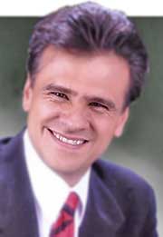 Carlos Cuauhtémoc Sánchez
