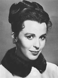 Claire Bloom