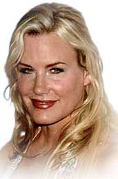 Daryl Hannah 