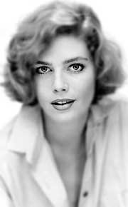 Kelly McGillis 