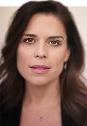 Neve Campbell 