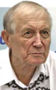 Yevgueni Yevtushenko 